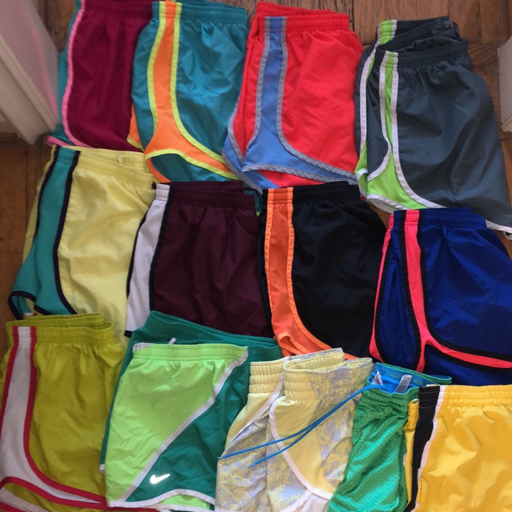 Nike shorts size M